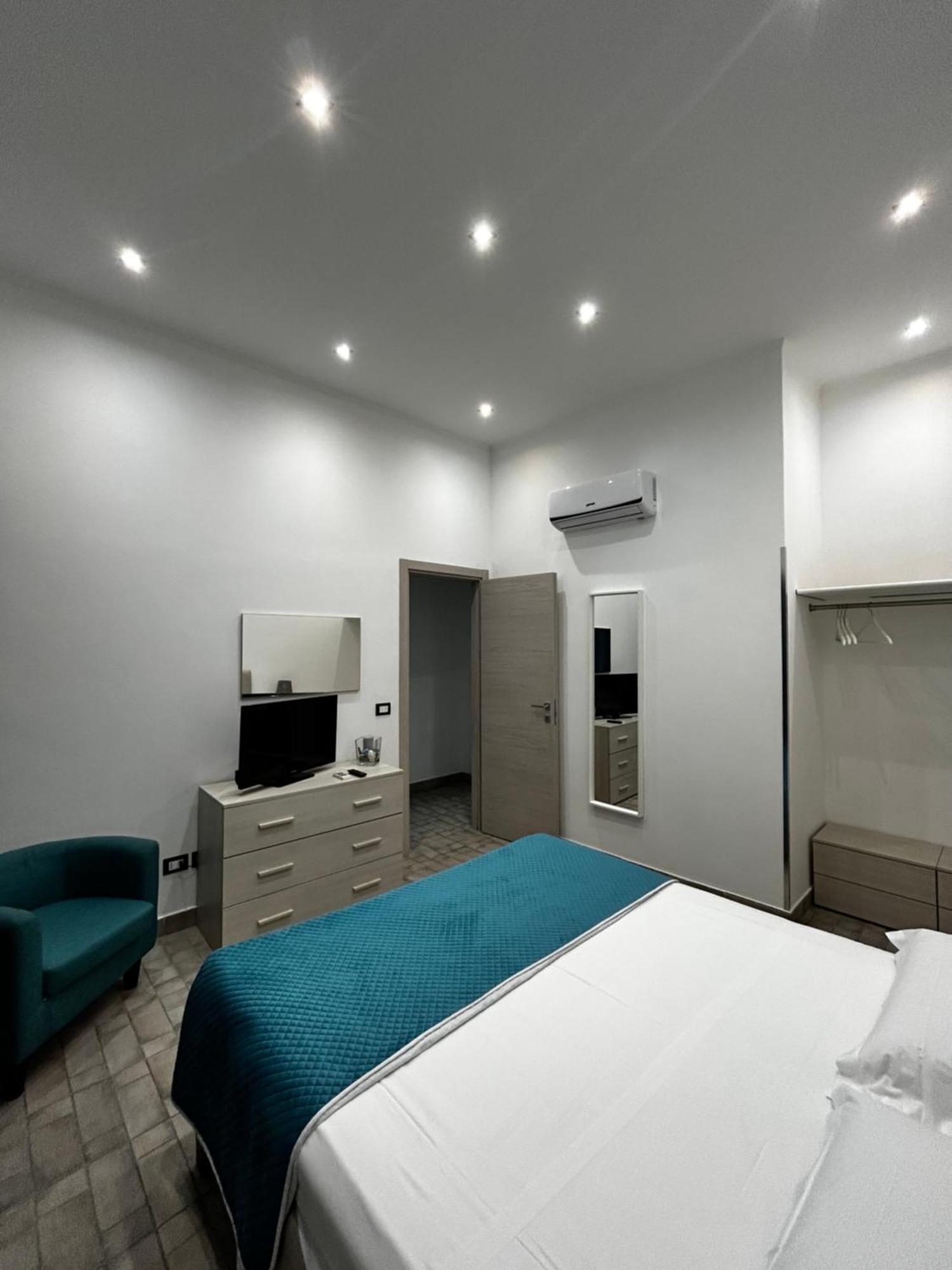 Naxos Apartments Giardini Naxos Dış mekan fotoğraf