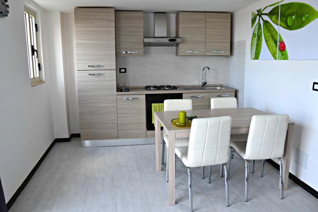 Naxos Apartments Giardini Naxos Dış mekan fotoğraf